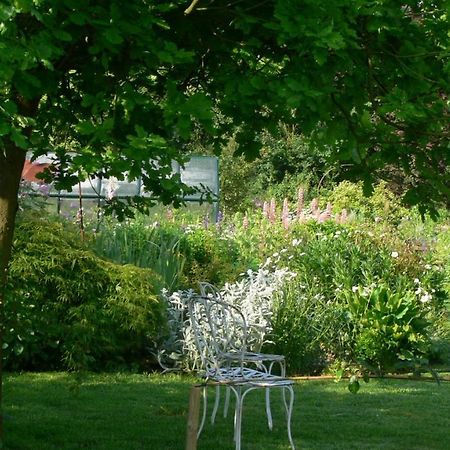 Апартаменты Le Jardin Du Rossignol Willeman Экстерьер фото